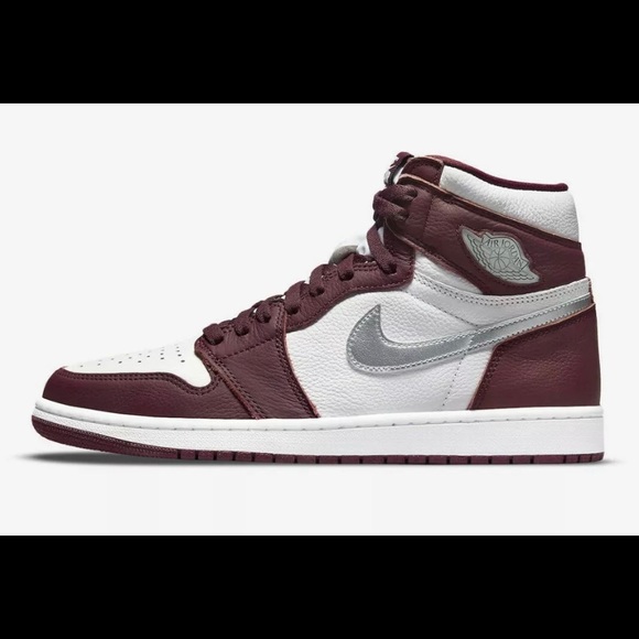 Nike Air Jordan 1 Retro High OG Bordeaux Men's Size 10.5 555088-611 NIB In Hand - Picture 3 of 7